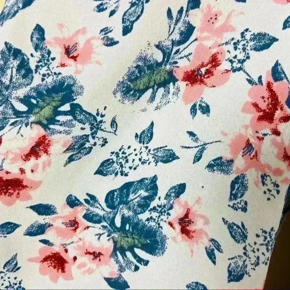 Hollister Peasant Boho Floral Scoop Neck Bell Sleeve Lace Cropped Top Size XS - Picture 5 of 9